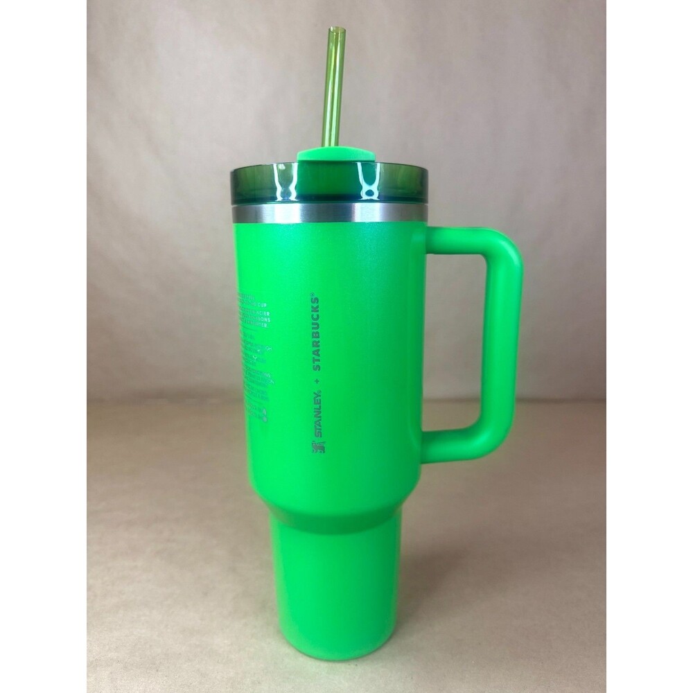 NWT Stanley x Starbucks 40oz Quencher Tumbler - Summer 2025 Pearl Green